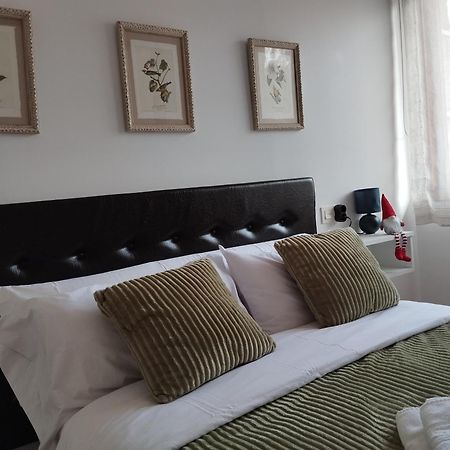 Appartamento Casa Xoubina Mos Esterno foto
